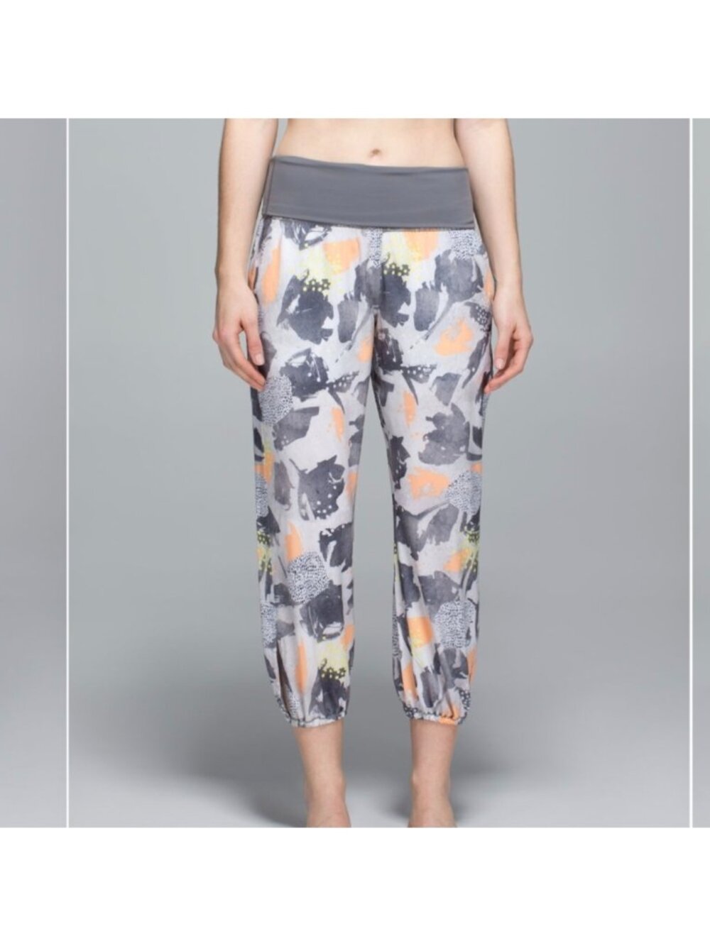 Lululemon Om Pant Mini Art Pop White Multi / Slate